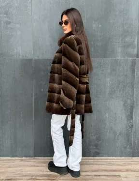 Шуба из кролика с норковым воротником