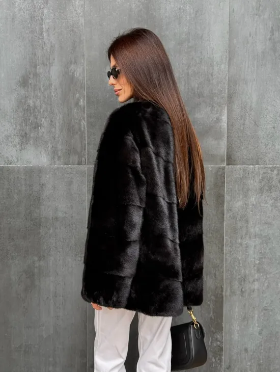 Черный норковый полушубок