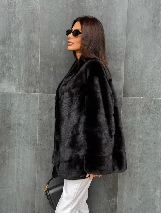 Черный норковый полушубок