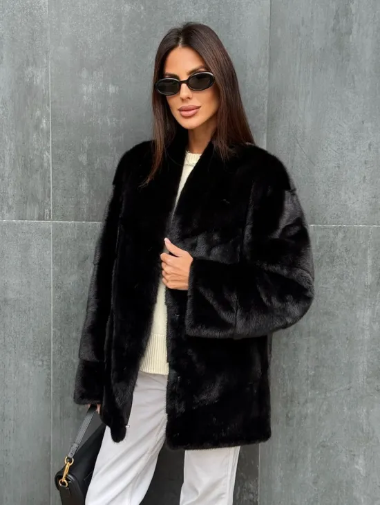 Черный норковый полушубок