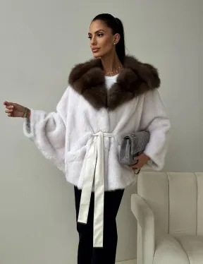 Белый норковый полушубок с куницей -  летучая мышь
