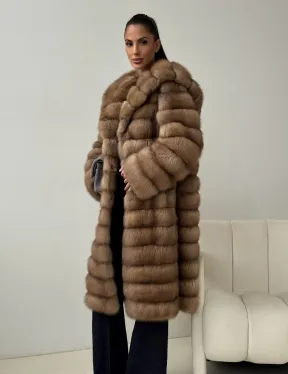 Шуба из куницы с капюшоном кобра