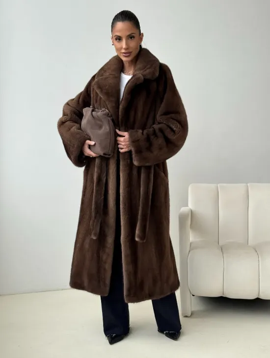 Шуба натуральная женская