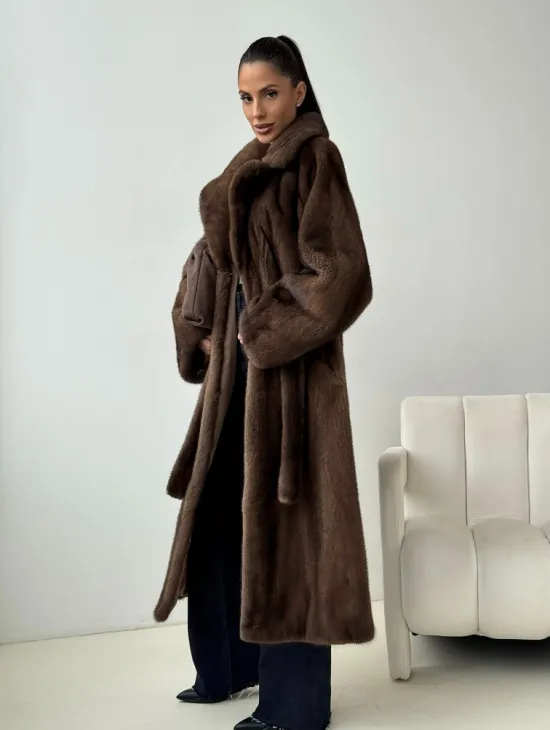 Шуба натуральная женская