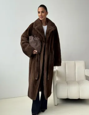 Шуба натуральная женская