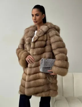 Шуба из куницы с капюшоном в цвете тор-тор