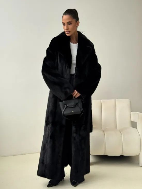 Черная норковая шуба с поясом