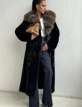 Черная норковая шуба с поясом - капюшон куница