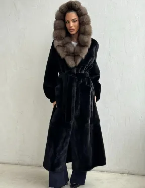Черная норковая шуба с поясом - капюшон куница