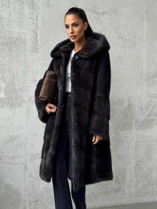 Норковая женская шуба с капюшоном