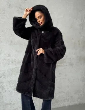 Норковая женская шуба с капюшоном