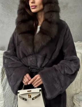 Шуба норковая графит с капюшоном куницы