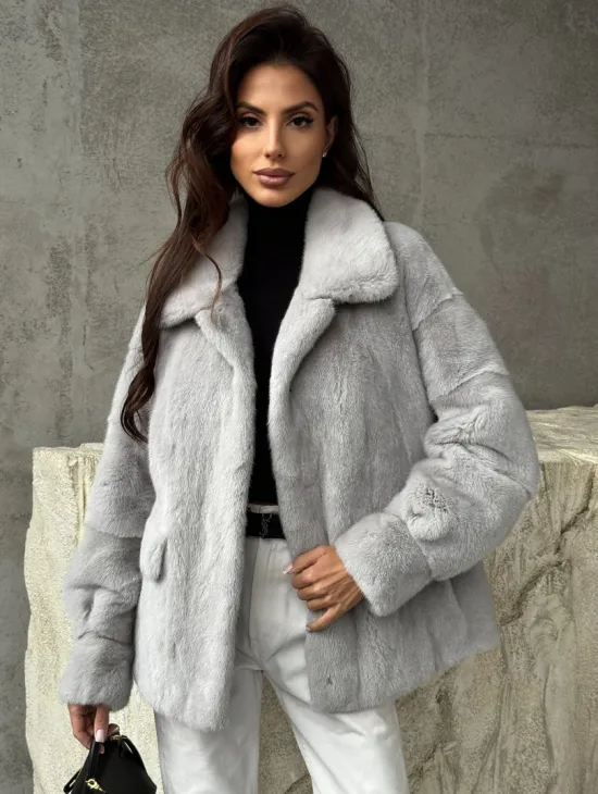 Голубая норковая шуба