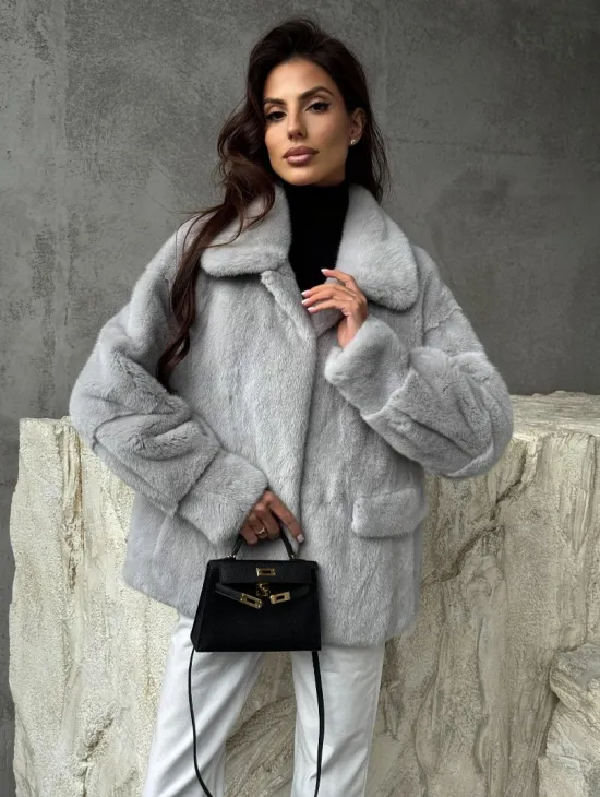 Голубая норковая шуба