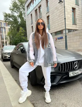 Короткая шубка - бомбер из шерсти