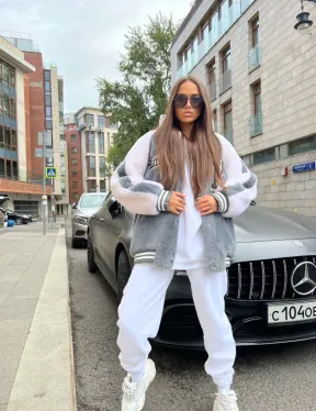 Короткая шубка - бомбер из шерсти