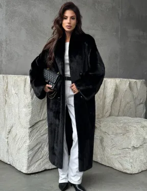 Черная норковая шуба из меха Saga furs