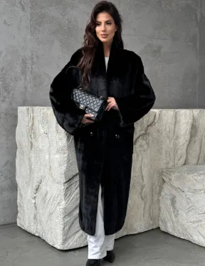 Черная норковая шуба из меха Saga furs