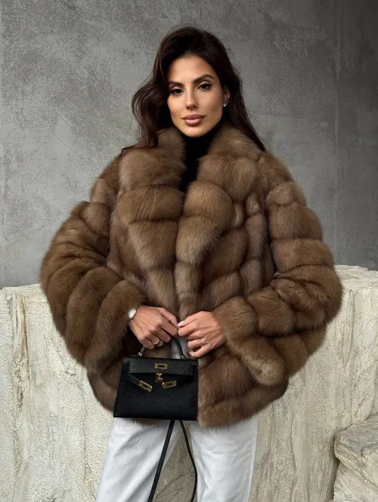 Полушубок из куницы в натуральном бежевом цвете