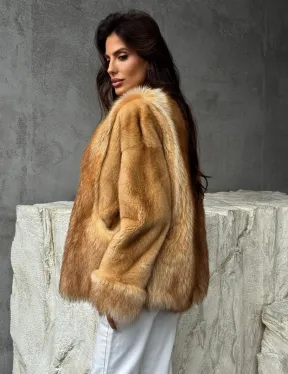 Норковый жакет с отделкой из меха енота