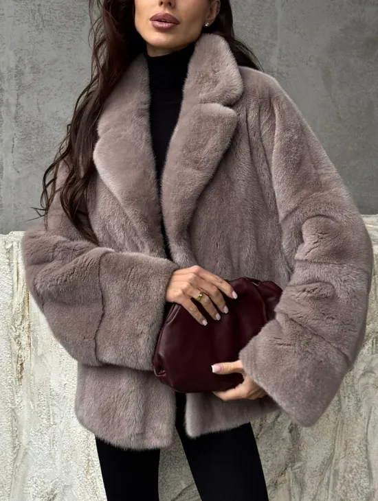 Короткая женская норковая шуба