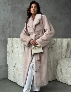 Светлая классическая норковая шуба