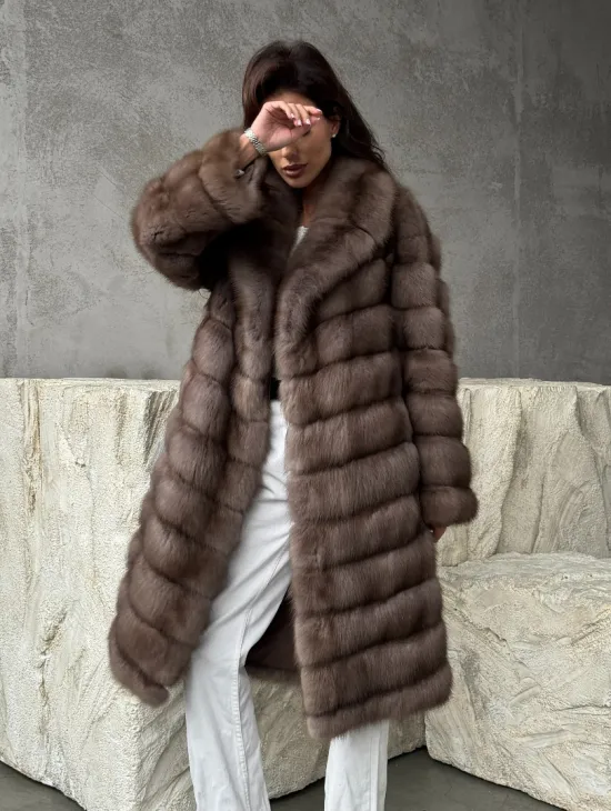 Шуба из куницы средней длины