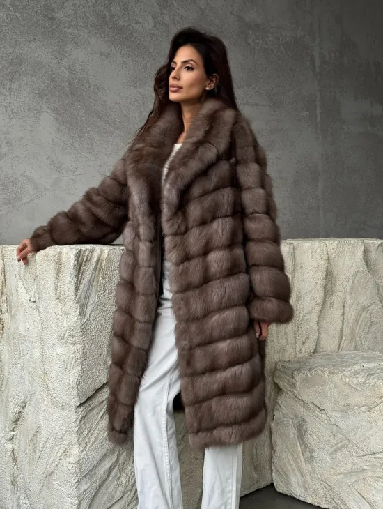 Шуба из куницы средней длины