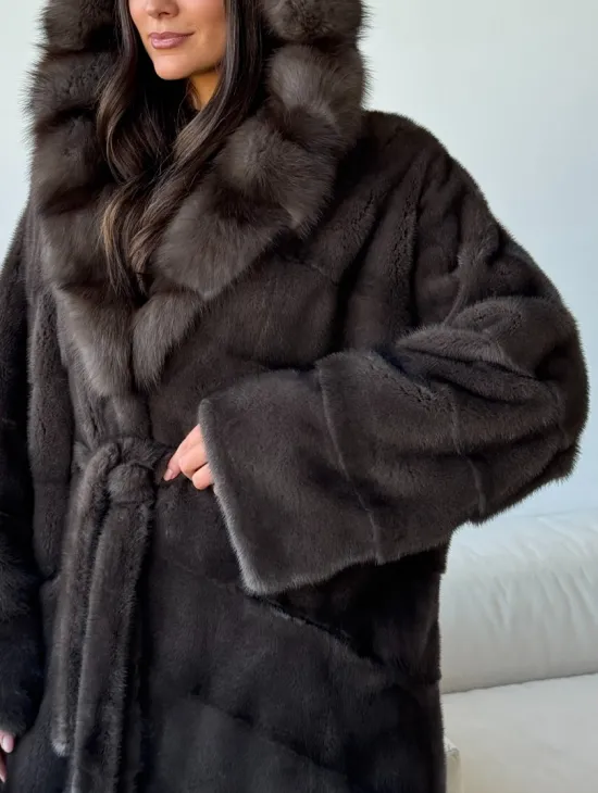 Длинная норковая шуба с капюшоном - графит