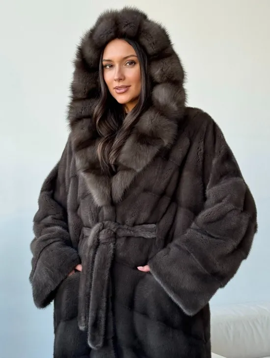 Длинная норковая шуба с капюшоном - графит