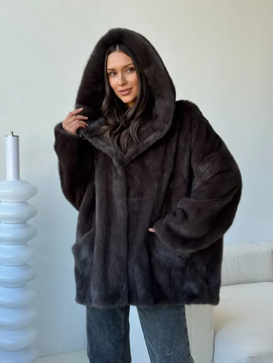 Норковый полушубок с капюшоном