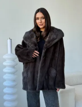 Норковый полушубок с капюшоном