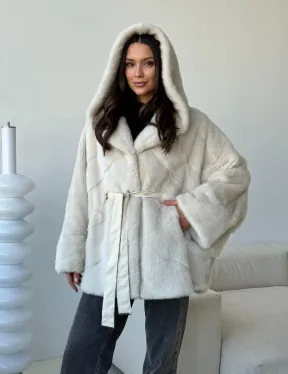 Шуба автоледи под пояс из меха норки