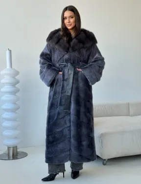 Длинная норковая шуба с куницей капюшон