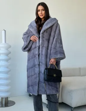 Голубая норковая шуба с капюшоном oversize