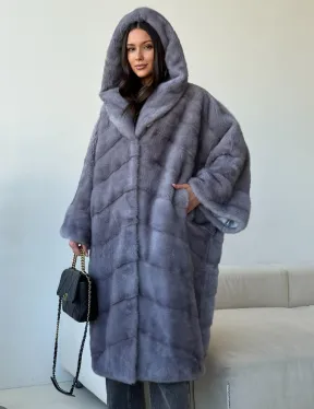 Голубая норковая шуба с капюшоном oversize