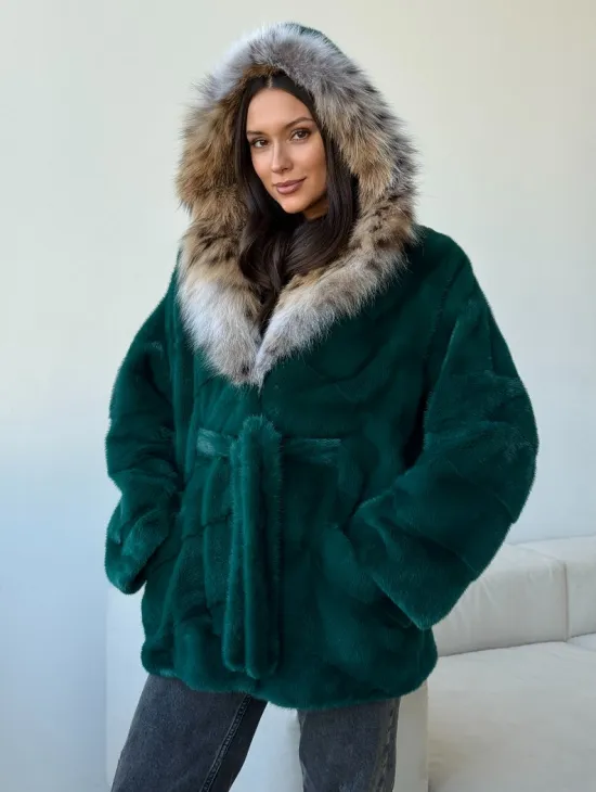 Норковая шуба с капюшоном из рыси