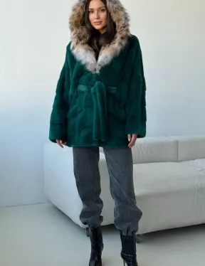 Норковая шуба с капюшоном из рыси