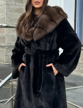Черная норковая шуба с капюшоном куница
