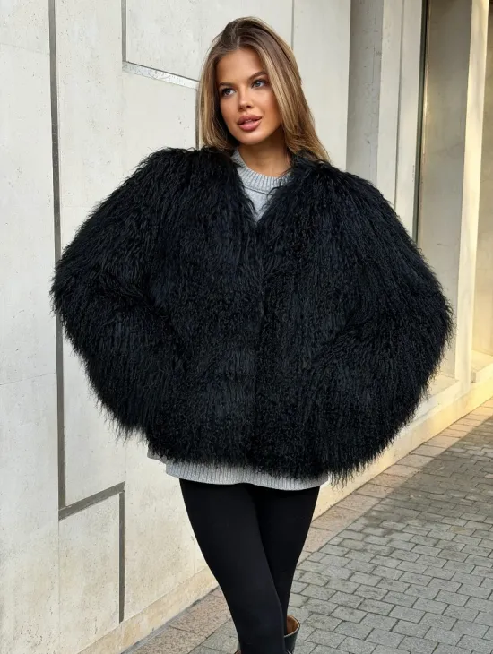 Полушубок черный из ламы