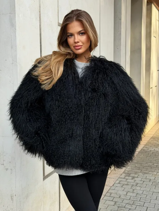 Полушубок черный из ламы