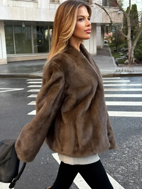 Короткий норковый жакет - цвет соболь
