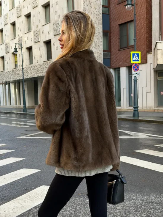 Короткий норковый жакет - цвет соболь
