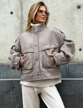 Зимняя дубленка - бомбер