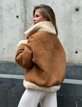 Двухсторонняя короткая дубленка из овчины