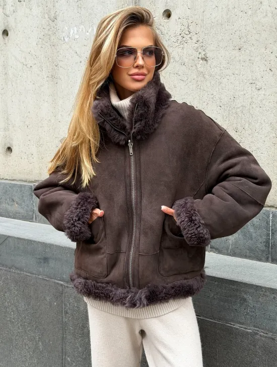 Натуральная двухсторонняя дубленка - бомбер