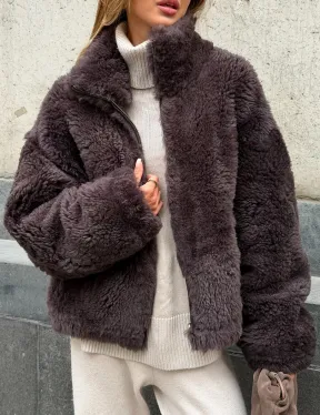 Натуральная двухсторонняя дубленка - бомбер