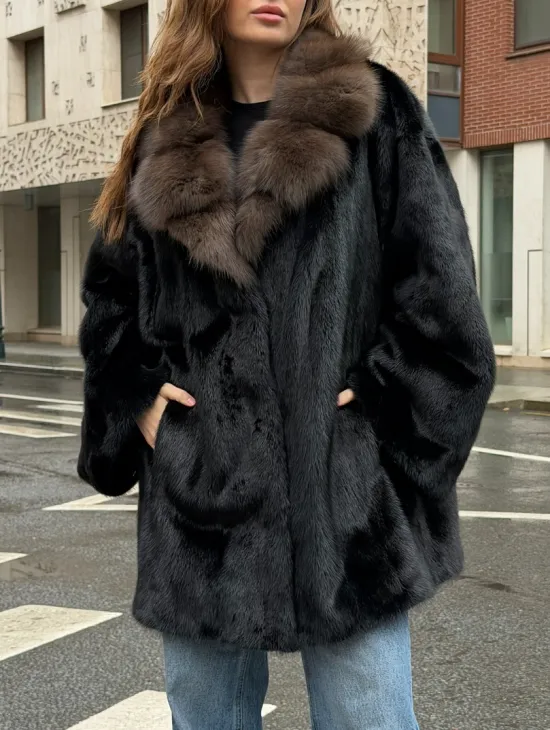 Норковая шуба - воротник куница