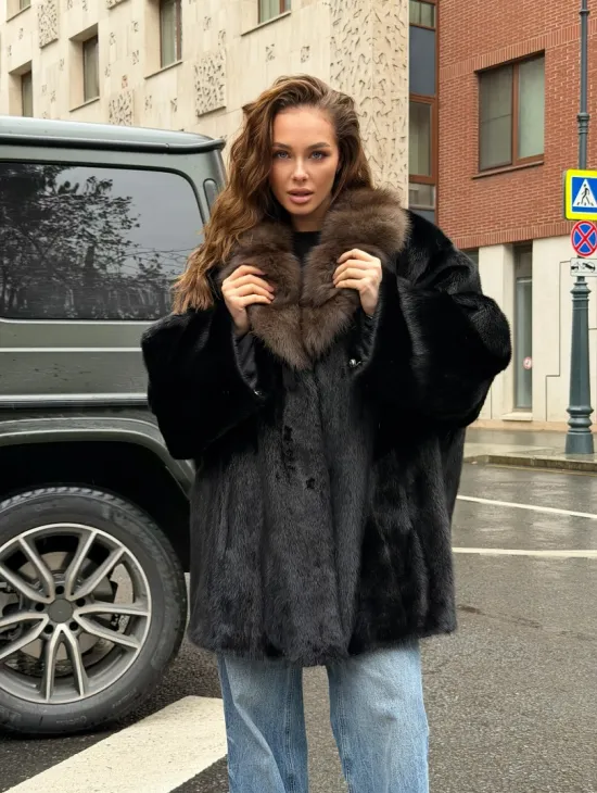 Норковая шуба - воротник куница