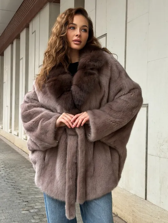 Норковая шуба летучка - воротник куница